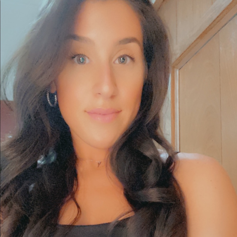 Meet your Posher, Maria!